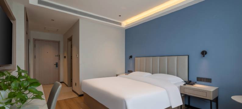 格丽酒店(威海刘公岛码头威海公园店)图片