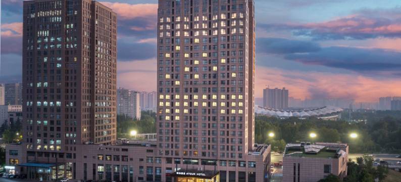 郑州中原福塔航海东路亚朵酒店图片