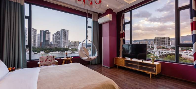 大理臻悦海景酒店(洱海公园店)图片