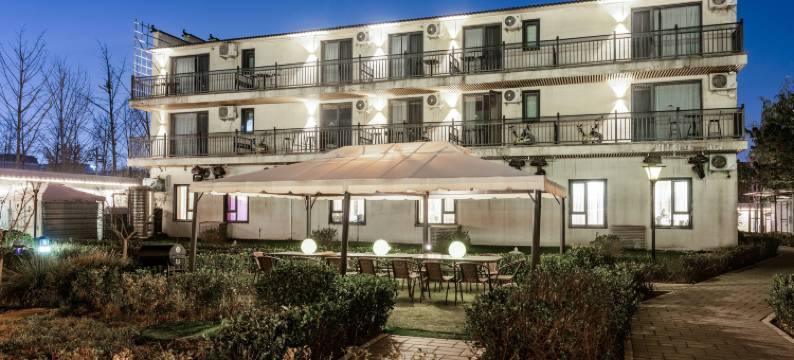 皇家荷苑客栈图片