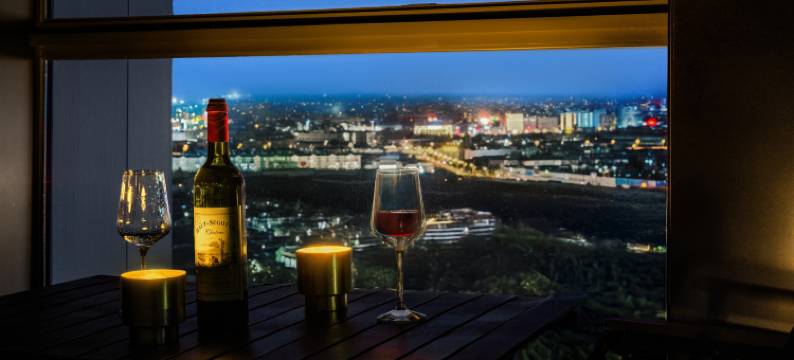 堤亚墨TiAmo城市酒店(昆明中交金地中央公园店)图片