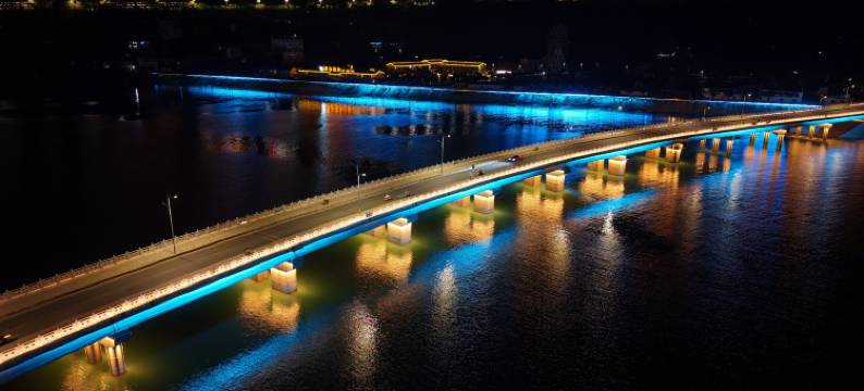 巧家县曼岛酒店图片