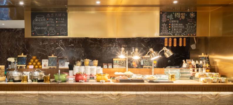 南昌滕王阁美居江景酒店图片