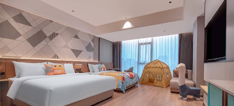 东南梦酒店(柳州窑埠古镇城中万达店)图片