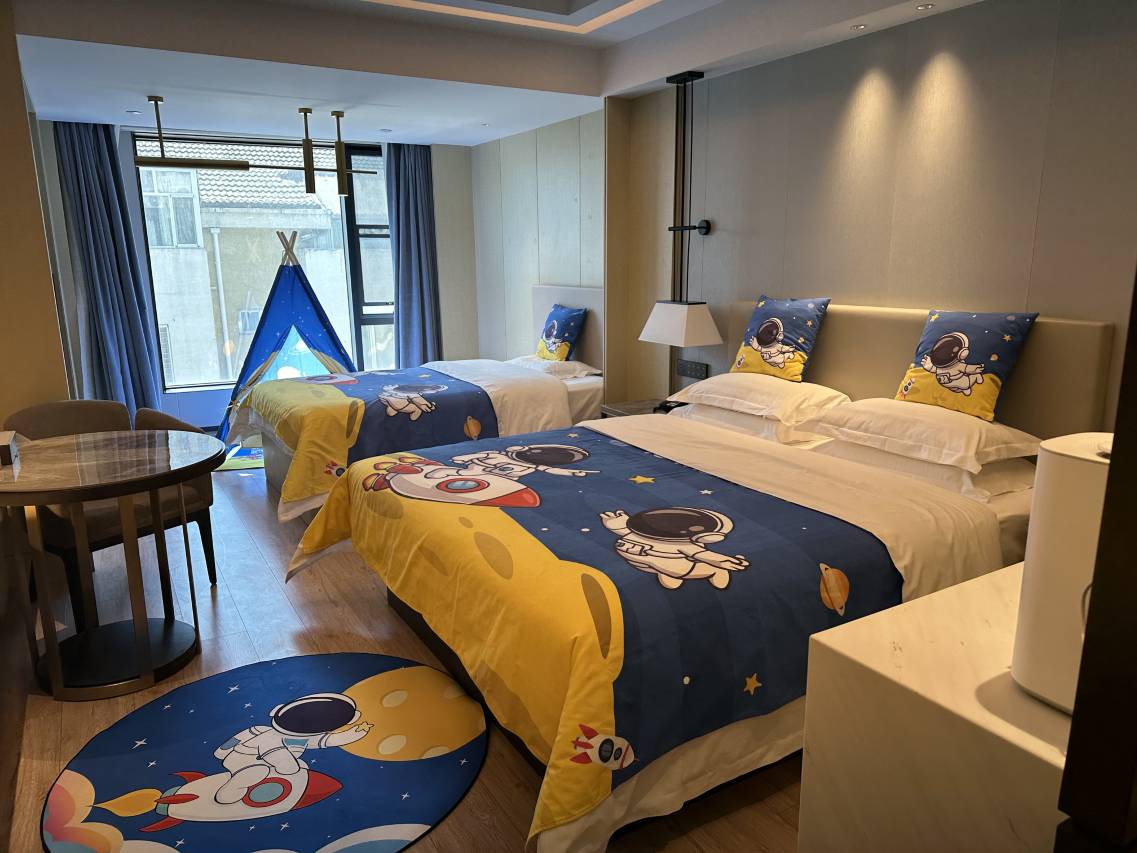 云颐自在酒店(鄂尔多斯万达店)图片