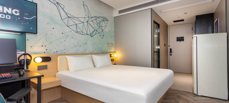 网鱼电竞酒店(上海环宇城真如地铁站店)图片