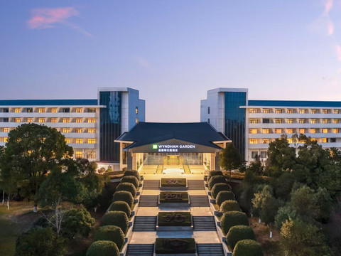 潜江七喜温德姆花园酒店