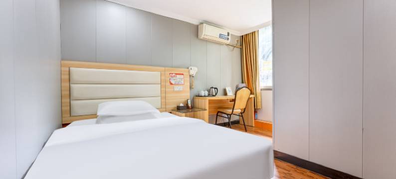 广州君惠宾馆(北京路步行街团一大地铁站店)图片