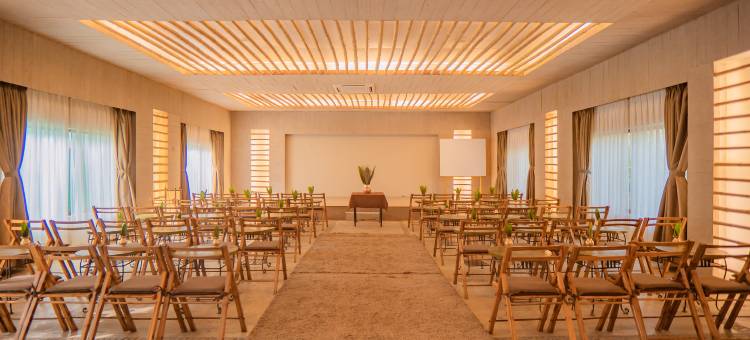 巴拉希丛林小屋酒店(Barahi Jungle Lodge)图片