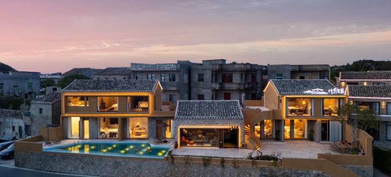 仟里Stay Cluster . 泳池落日海景民宿图片