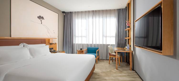 索享酒店SHotel(怀集高铁站商业步行街店)图片