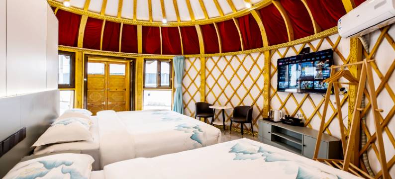 乌兰布统山止川行民宿图片