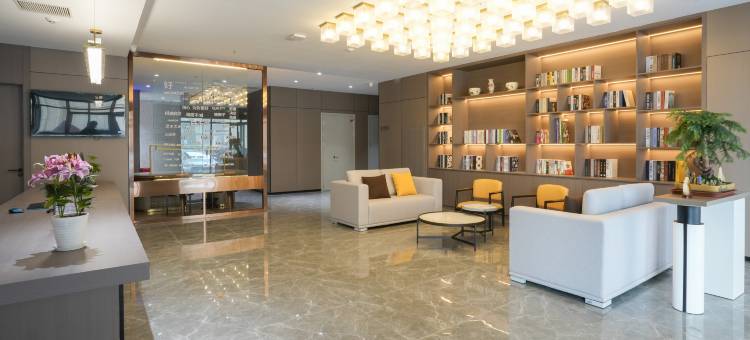 白玉兰 Magnotel Classic 酒店(沧州高铁西站圣基大厦店)图片