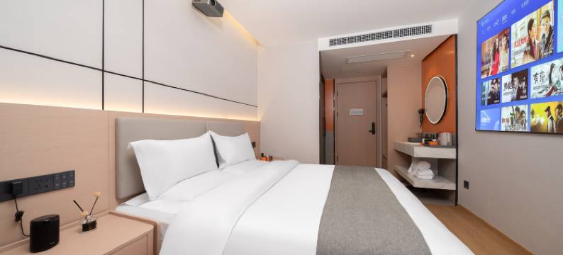 逸云酒店(老城根Gpark景曜门地铁站店)图片