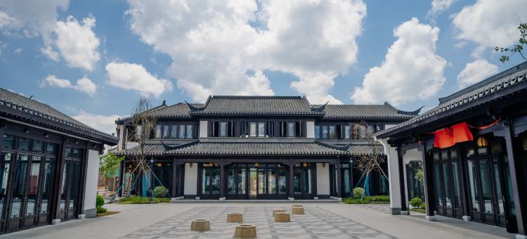 龙虎山鹤鸣溪谷悬圃民宿图片
