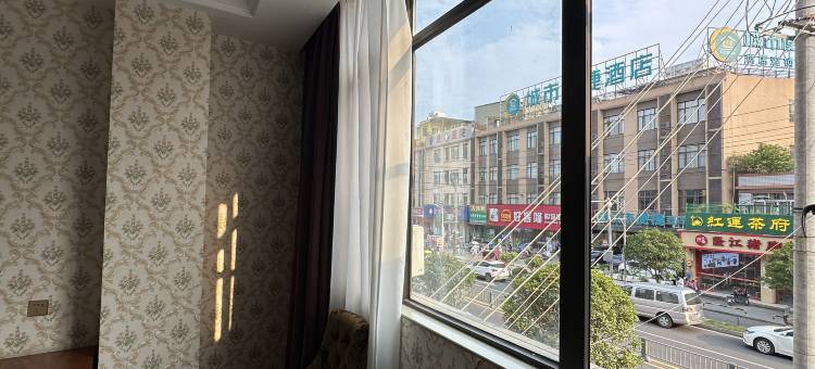 崇州鑫隆酒店图片