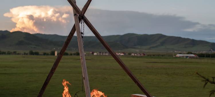 红原围麓游牧野奢营地图片