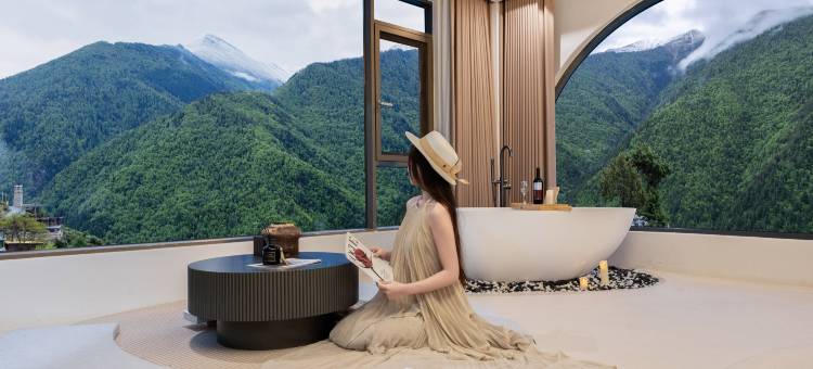 归山牧云民宿(四姑娘山店)图片