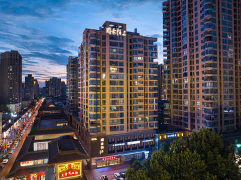 润禾陌上酒店(西安大明宫国家遗址公园龙首原地铁站店)