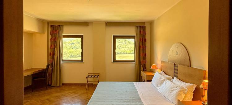 顶层房酒店(Hotel PentHouse)图片