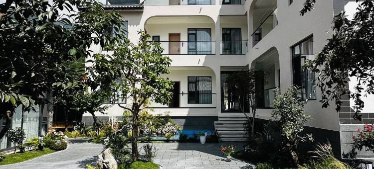 伊湉家民宿(丽江三义机场店)图片