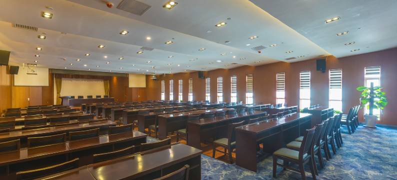 里程酒店(廊坊东方大学城京沪高速店)图片