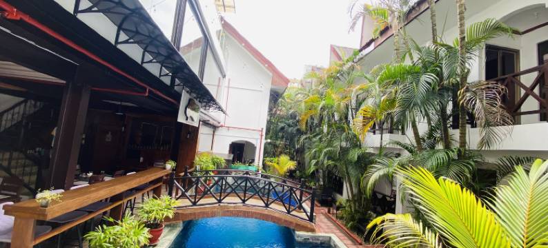 天堂海滩度假村(Nirvana Beach Resort)图片