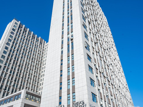 长春会展中心威海路地铁站亚朵酒店