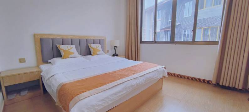 芦山姜城熊猫酒店图片