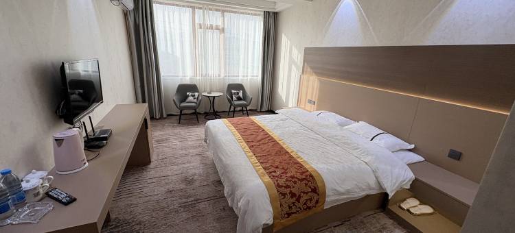 太白尘外云涧民宿图片