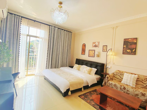 涠洲岛繁花里民宿