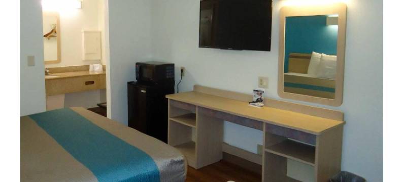 密西西比哥伦布6号汽车旅馆(Motel 6 Columbus, MS)图片