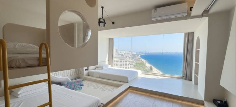 佰思特·梵高的海·度假美宿(汕尾保利金町湾店)图片