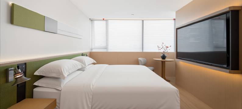 SFEEL设计师酒店(武汉江汉路步行街汉口江滩店)图片