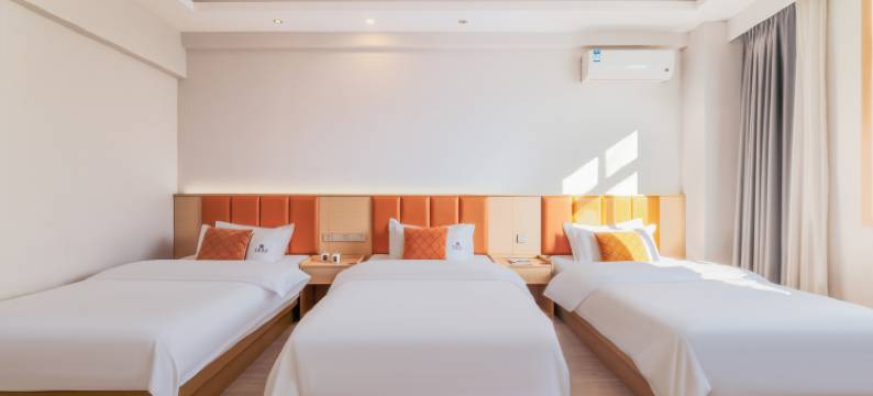 大理四海饭店(大理州人民医院泰业广场店)图片