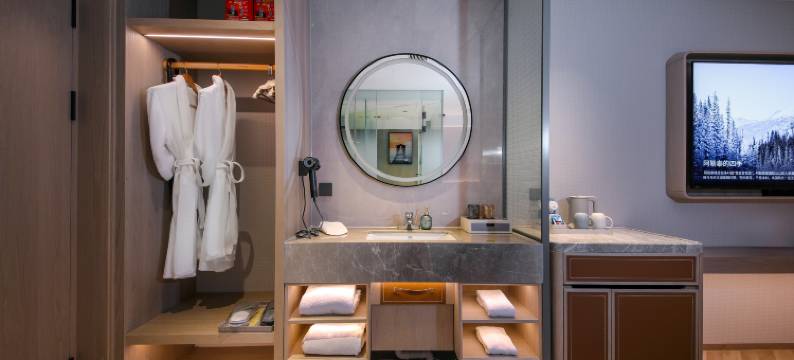 东方国际酒店(乐平市东湖公园店)图片