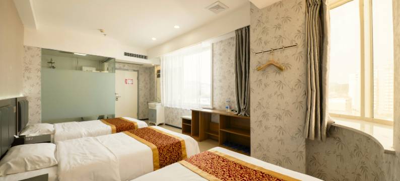 华驿酒店(通化清真寺店)图片