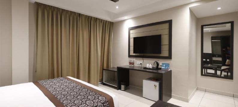 狮傲宾诺特卡努普斯迪卡(Pride Biznotel Canopus, Digha)图片