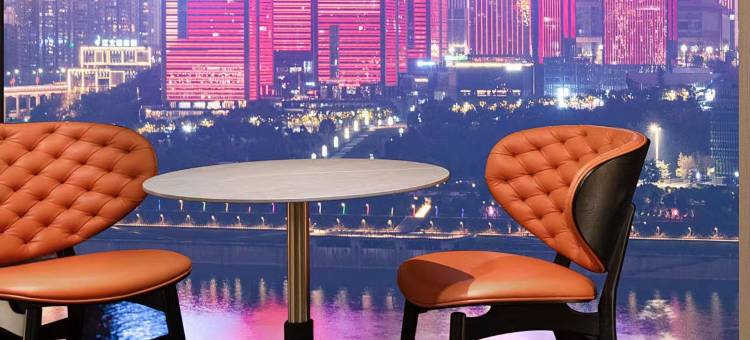 FunGee欢致江景酒店(重庆洪崖洞解放碑步行街店)图片