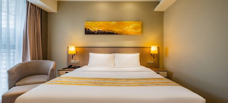 如家精选酒店(成都建设路东郊记忆店)图片