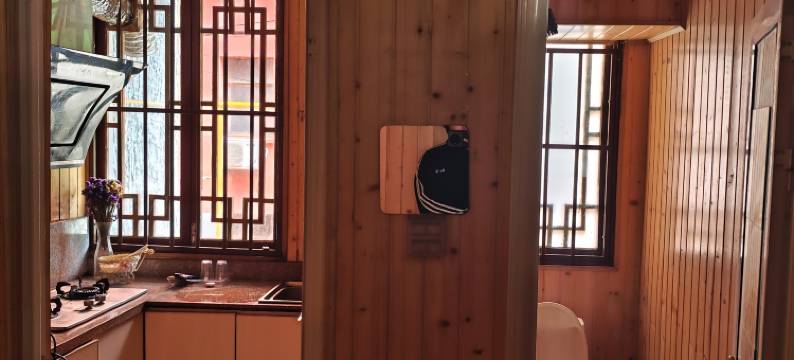 连云港霞友民宿(连云港老街连云站店)图片