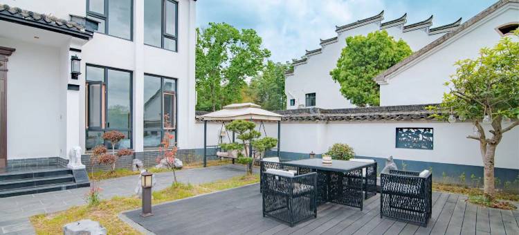 明镜山居民宿(桃花潭风景区店)图片