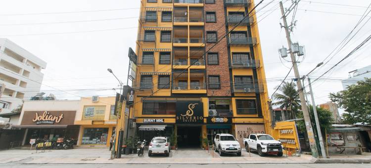 帕拉纳克市153西尔维里奥套房酒店(153 Silverio Suites Paranaque City)图片