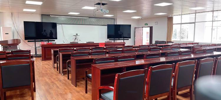 珀庭·穗丰轻奢酒店(江城店)图片