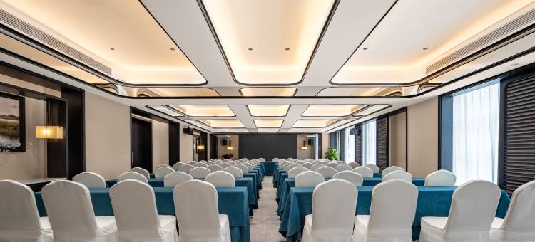 长沙岳麓华美达酒店(洋湖湿地地铁站店)图片