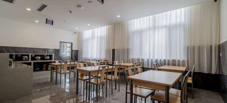 如家睿柏·云酒店(保定徐水乐凯北大街店)图片