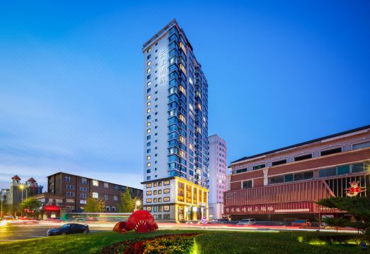 丹东云上酒店外景图