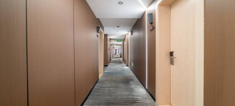 安顺微雅酒店(安顺古城历史文化街区火车站店)图片