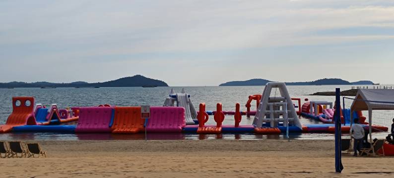 夏湾沙滩俱乐部与木屋(Summer Bay Beach Club & Cabins)图片