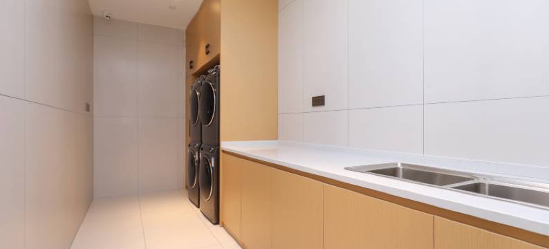 沐雅铂金酒店(南京新街口常府街地铁站店)图片